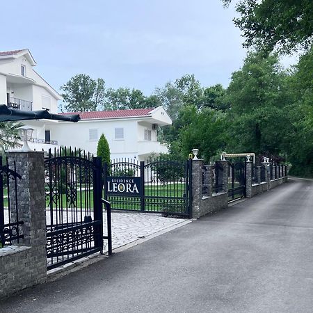 Residence Leora Улцинь Екстер'єр фото