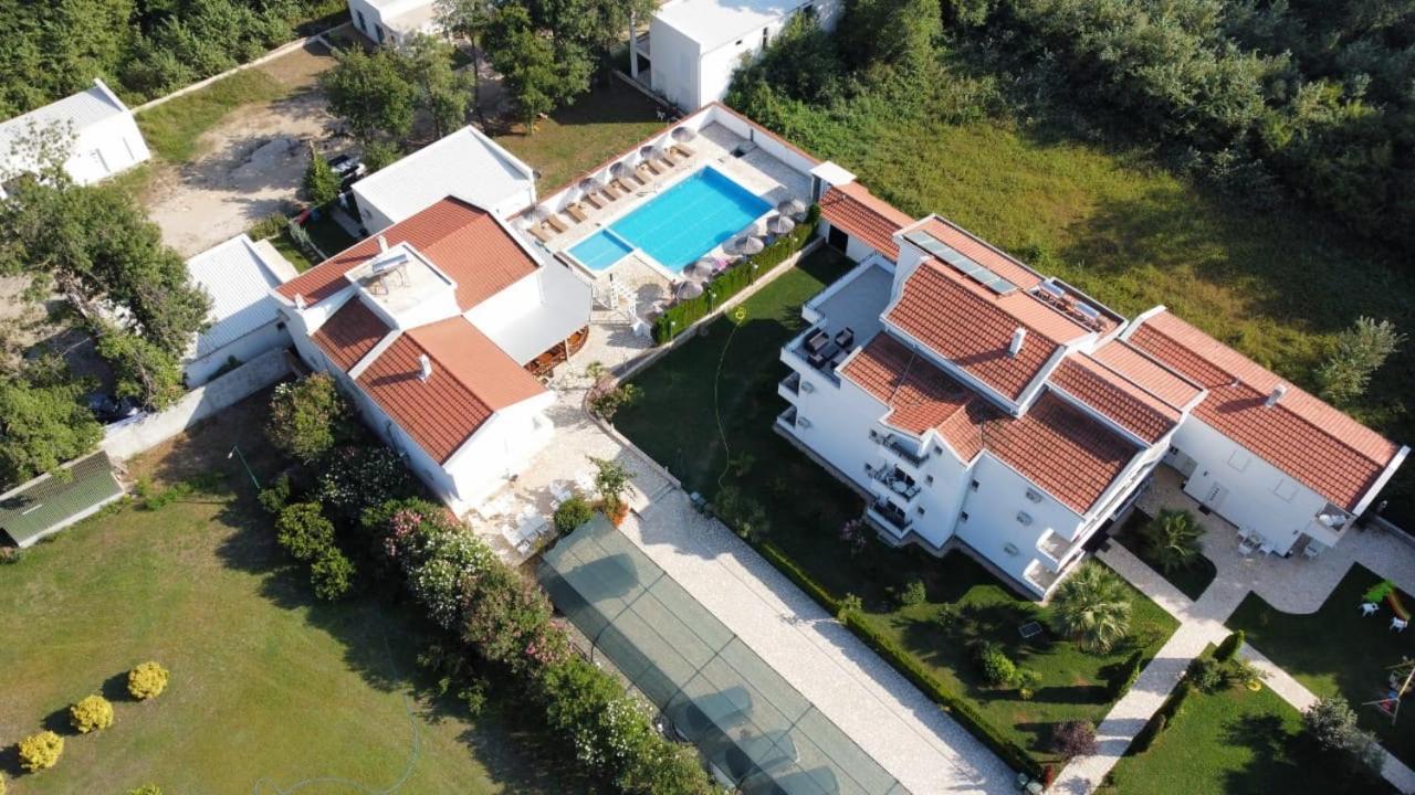 Residence Leora Улцинь Екстер'єр фото