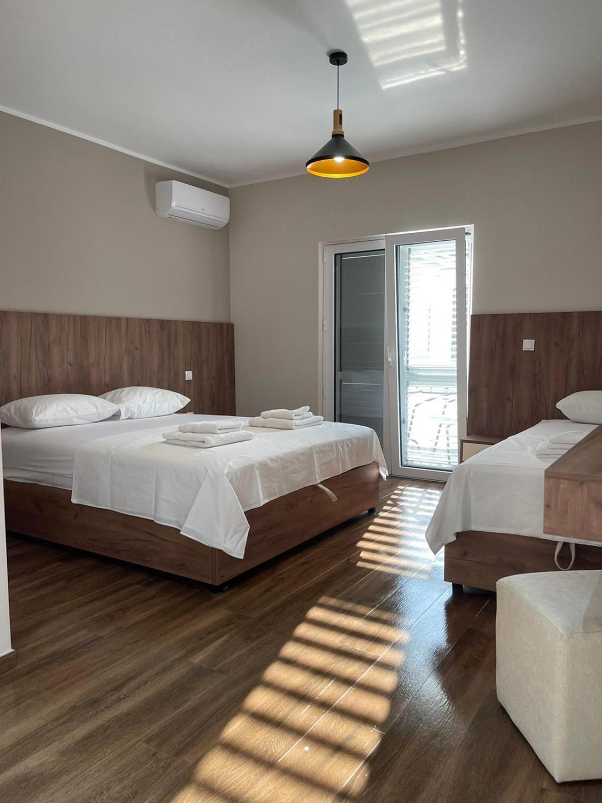 Residence Leora Улцинь Екстер'єр фото