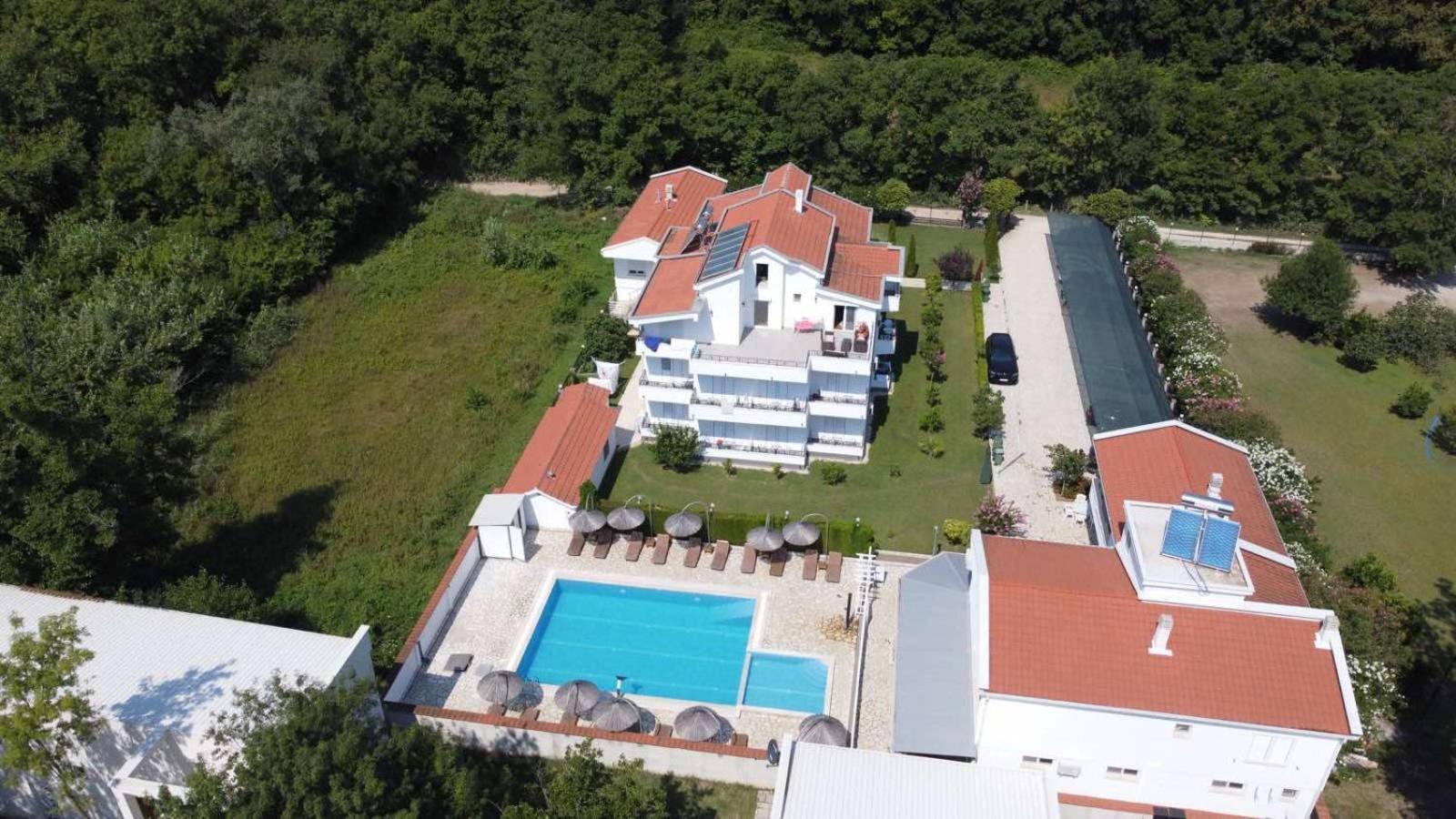 Residence Leora Улцинь Екстер'єр фото