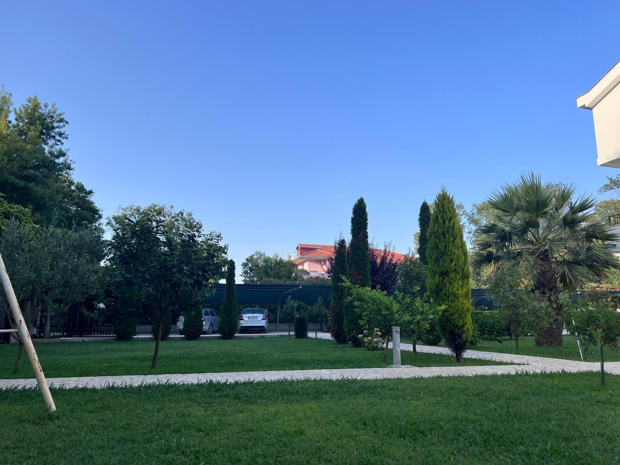 Residence Leora Улцинь Екстер'єр фото